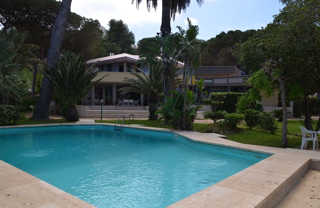 Villa Scimemi in Mondello - Unabhängiger Bungalow in einer eleganten Villa am Meer