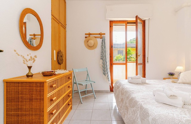Villa mit Meerblick - Nur 5 Gehminuten zum Strand
