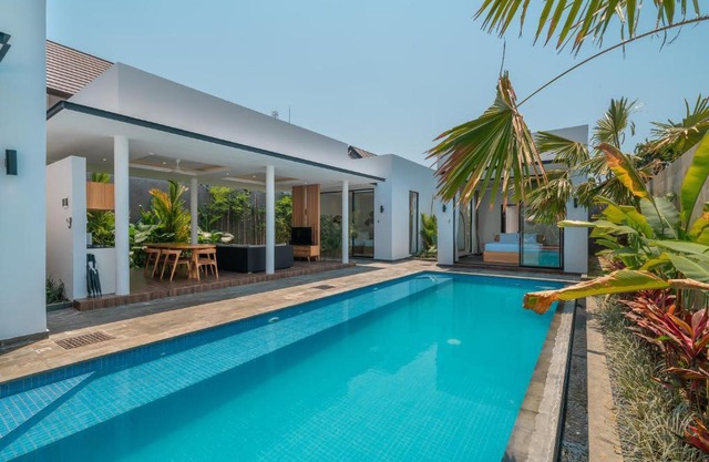 Villa Selikur 2 - Brand New! Spacious 3BR Villa in Seminyak
