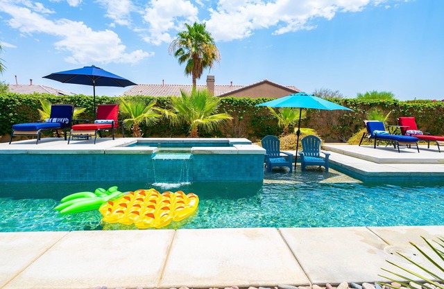 Villa Serene Luxurious Resort Vacation Home - pool