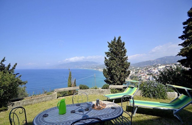 Villa Simpatia A: Eine charakteristische und einladende Wohnung in unmittelbarer Nähe zum Strand.