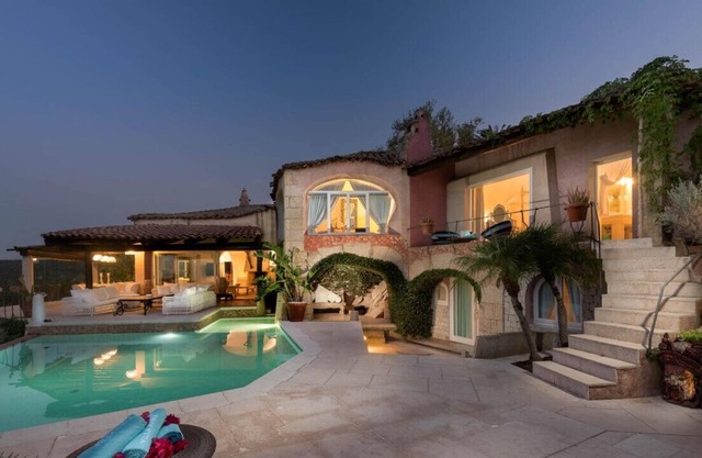 Villa Smeraldo, a few steps from the sea