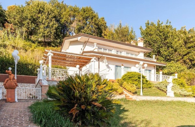 Villa Sofia In Massarosa, Toskana