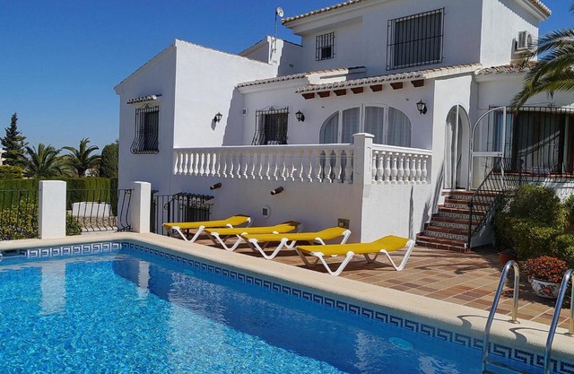 Villa Sophie 4 - by Holiday Rentals Villamar