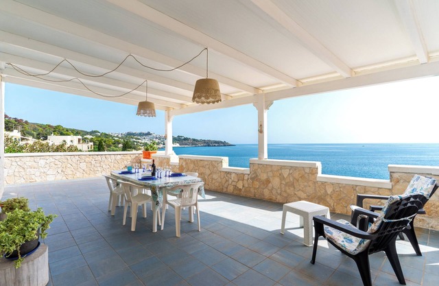 Villa 'Stella Maris' mit Meerblick, privater Terrasse und Klimaanlage
