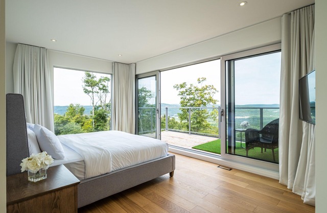 Villa Summit | Movie Theater | Game room | Views | Hot Tub & Sauna
