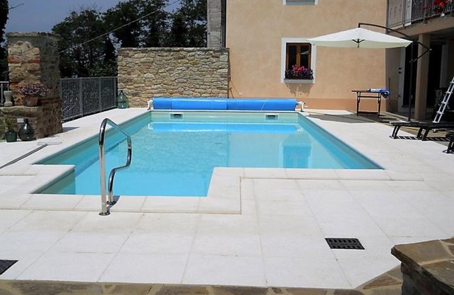 Villa Sutherland Piemonte with private pool