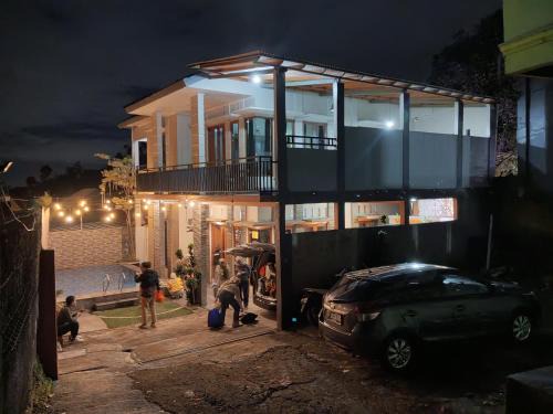 Villa Syahal near Curug Cilember