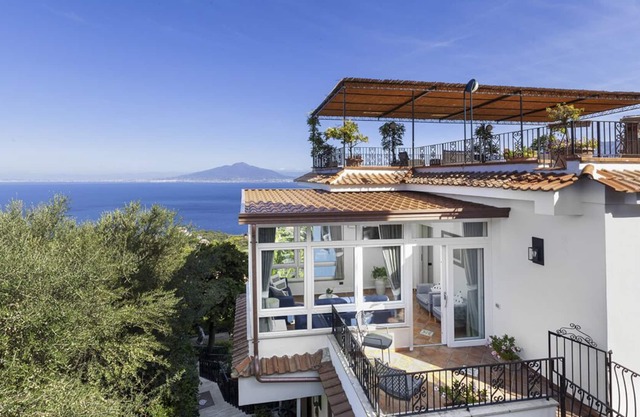Villa Tahlula - Fünf Schlafzimmer Villa, Schläft 12