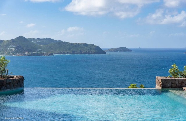 Villa Tainos | Ocean View - Located in Exquisite Pointe Milou with Private Pool