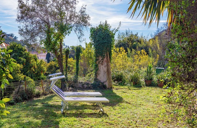 Villa Teresa a stone's throw from Finalborgo