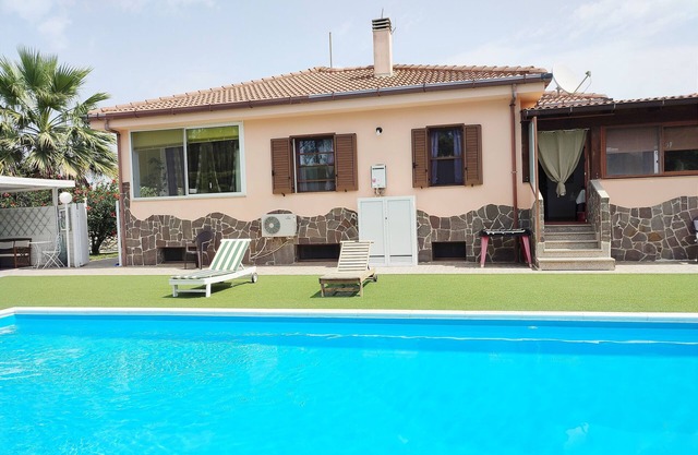 VILLA TERMA with PRIVATE POOL, GARDEN AND PLAY AREA - FREE WiFi!