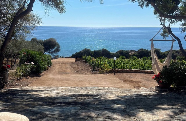 Villa "La Pavoncella uno" (Doppelhaushälfte am Meer)