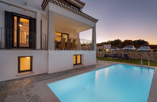 Villa Thia: Villa mit Privatpool in Budoni