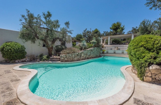 Villa "Tia Maria Country Inn - exclusive" mit Pool, Garten und WLAN