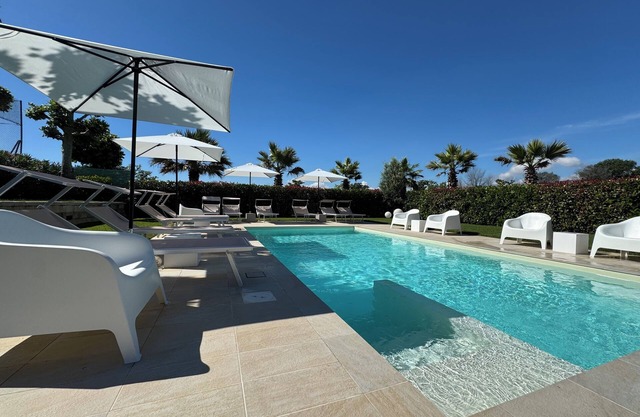 Villa Torrione - Modern Design, Private Pool & AirCO