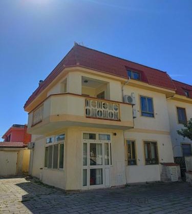 Villa Topaz iun T4815