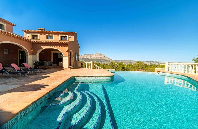 Villa Tosca Javea, mit privatem Pool, Terrassen, Garten und Panoramablick