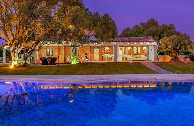 Villa Typha 10, Emma Villas