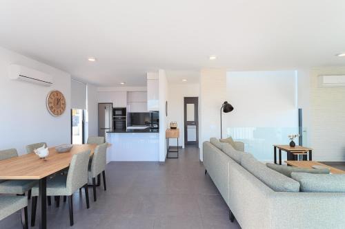 Villa uitzicht baai met jacuzzi