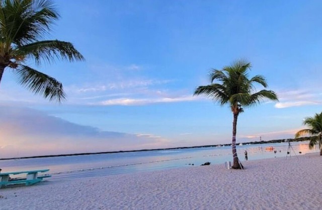 "Villa Valentina" offers you a private tropical beach within our community