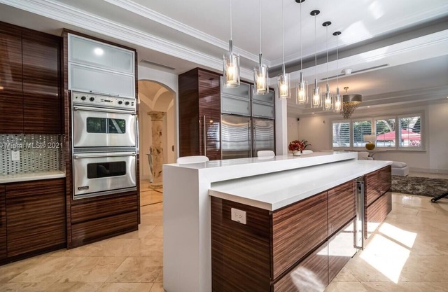 Villa Veloz Coral Gables (message for details)