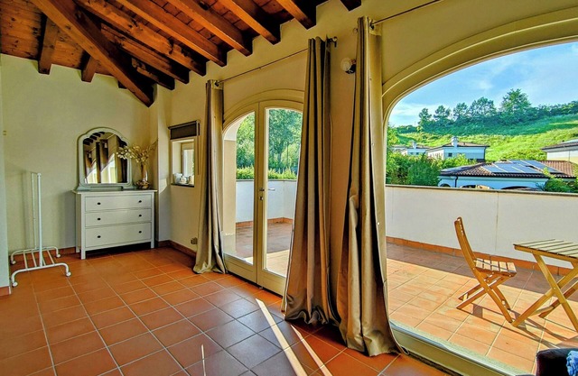 Villa Victoria: Piscina Esclusiva e Relax Totale