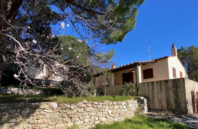 Villa 'Villetta Marmi' with Private Terrace and Wi-Fi