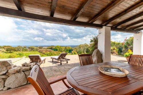 Villa vista Mare Santa Teresa
