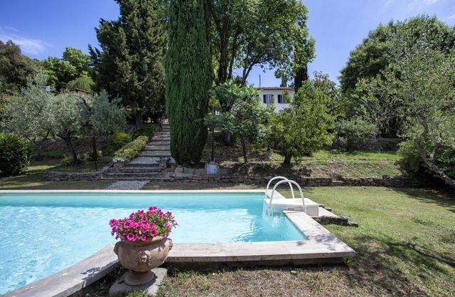 Villa Vittoria - Ferienwohnung mit Swimmingpool in Cortona, Toskana