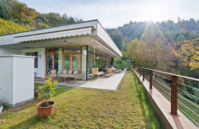 Villa "Vogelnest" mit Bergblick, WLAN, Terrasse & Garten