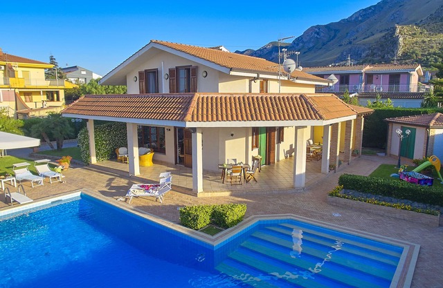 Villa Cottone - 5 Zimmer 7 Bäder - Privater Pool - WI-FI Free