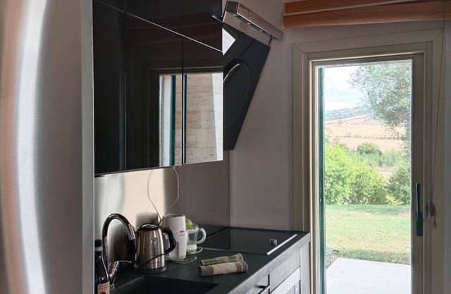 Relaxing villa 10 minutes from the spa park and golf course, in the Tuscan hills