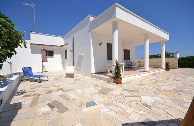 VILLA MIT GARTEN - COD. 10058-