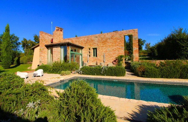 Villa mit privatem Pool, eingebettet in den Hügeln von ValdiChiana. Gut ausgestattete Küche, Klimaan