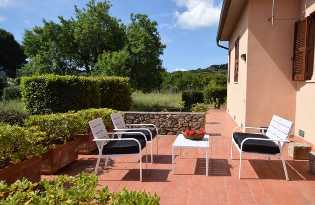 Villa with large garden