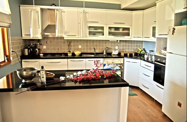 Villa with Organic Garden near Istanbul Airport