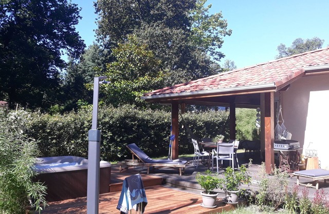 Villa 4 bis 5 Personen mit Whirlpool im Freien, Messanges Zentrum das direkt am Meer