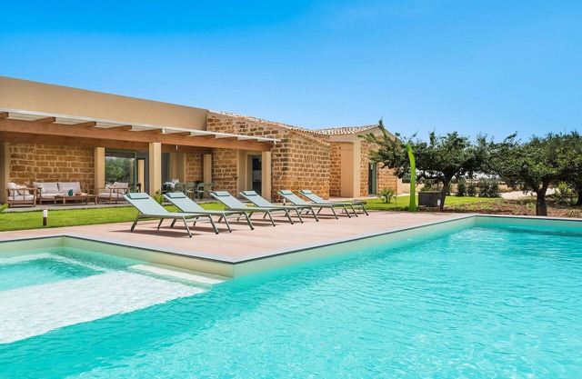 Villa mit Pool und Klimaanlage in Sizilien