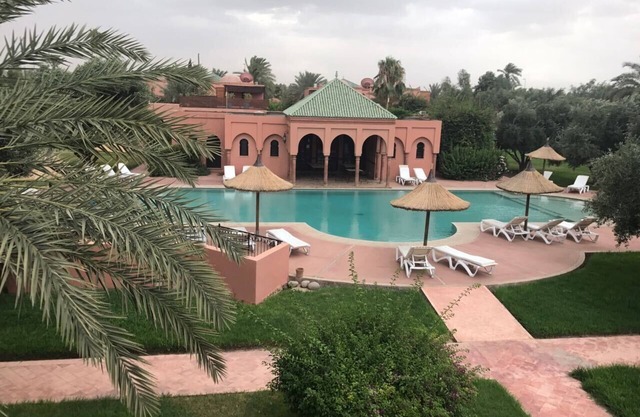 Villa mit Pool in Marrakesch