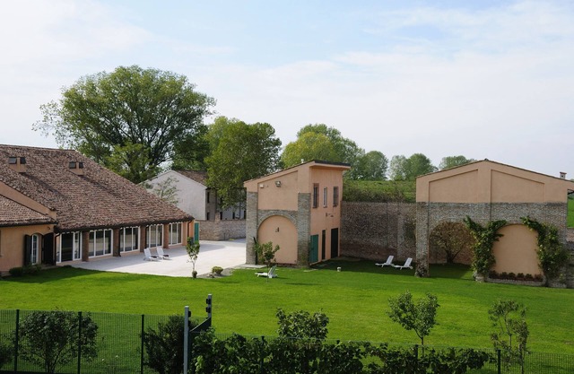 Villa mit Pool und Spa