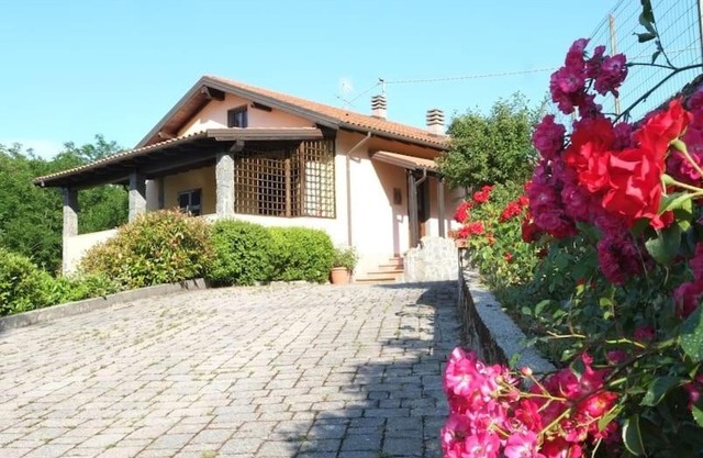 Villa with Pool near 5Terre Firefly