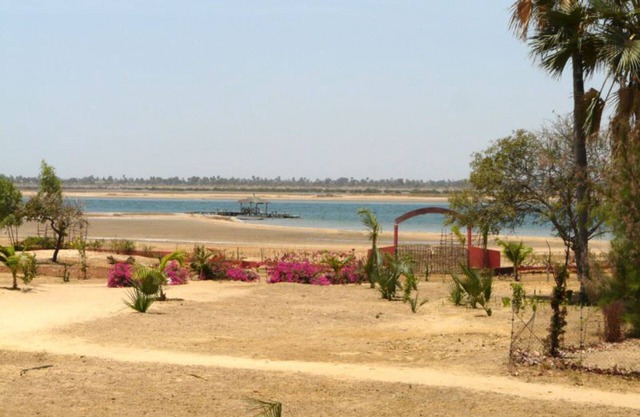 Villa mit Pool auf einer Insel im Senegal (Sine Saloum)