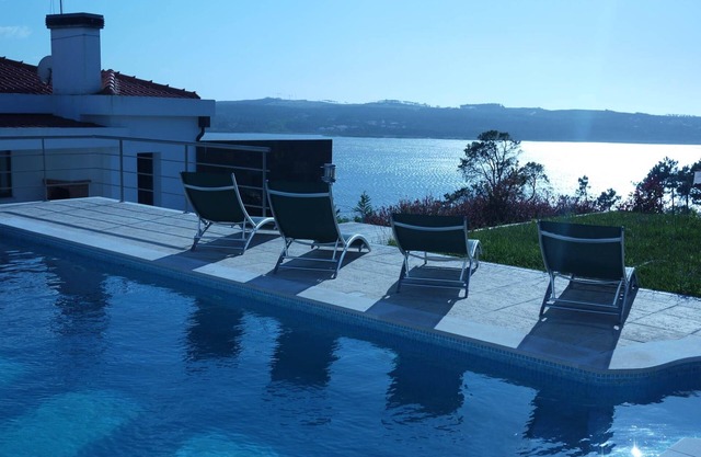 Villa In Foz Do Arelho, Silberküste, Portugal