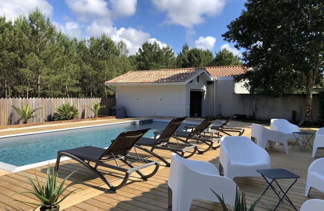 Villa mit Pool in einer sehr ruhigen Gegend von Biscarrosse Plage