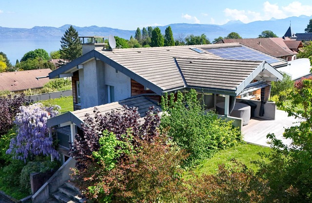 Villa mit Terrasse, Garten, nahe Evian und Pisten, Wifi, Parkplatz