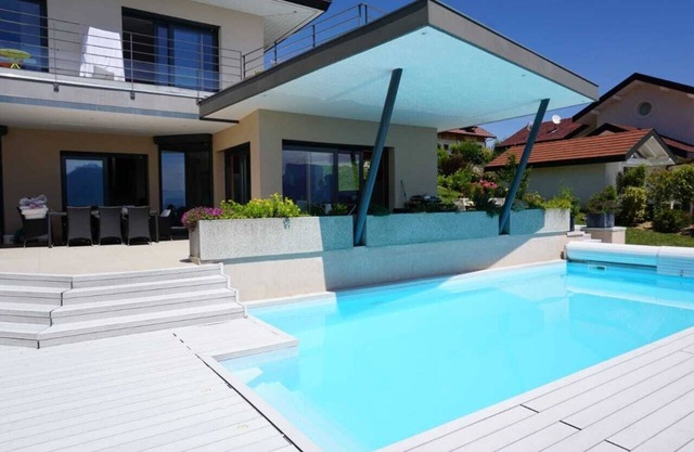Villa mit einzigartigem Blick auf Annecy, See und Berge in der Nähe von Skigebieten