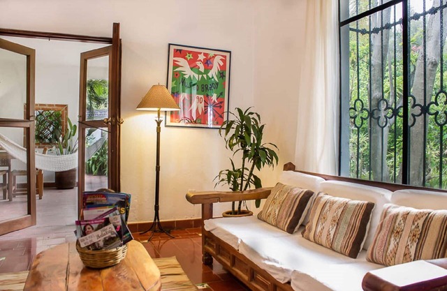 Villa Xochimilco-Mexican Colonial Home-Tolle Lage, perfekt für Familien-Pool