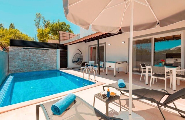 Villa Zafar - Private outdoor pool