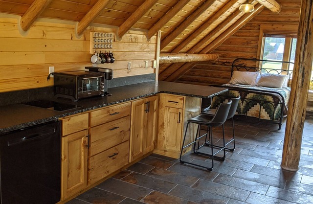 Village Green Studio Loft